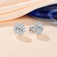 Load image into Gallery viewer, Snowflake Stud 925 Sterling Silver Jewelry 6.5mm 1.0 Carat Diamond Moissanite Earrings
